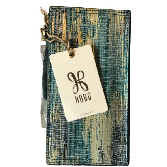NWT HOBO Gracie Leather Wallet In Cracked Glass - Picture 2 of 13
